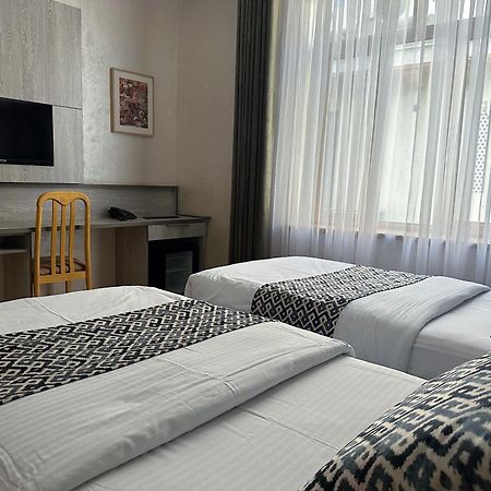 Atrium Hotel Buchara Exteriér fotografie